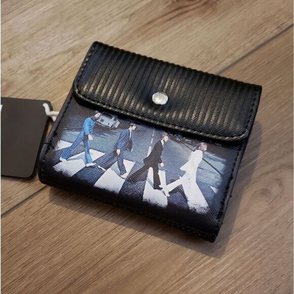 Loungefly The Beatles Abbey Road Flap Wallet NWT - Picture 9 of 10